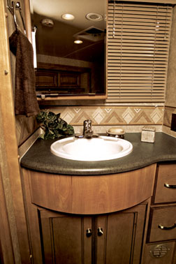 �o�j�e�B (28B)